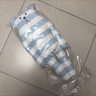 Craftholic 藍白間條抱枕