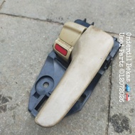 Mitsubishi Lancer Cedia right door handle