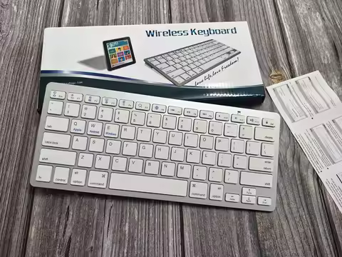 Professional Ultra-slim Wireless Keyboard Bluetooth 3.0 Keyboard Teclado for Apple for iPad Series i