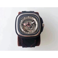 1: 1 Original Standard AAA+seven friday friday Series ** Original Movement friday Men's Watch/Wrist 