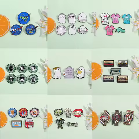 3-7PCS/SET Halloween White Ghost, Skeleton Hand Dollars, Doctors And Nurses Clothes Modelling Brooch