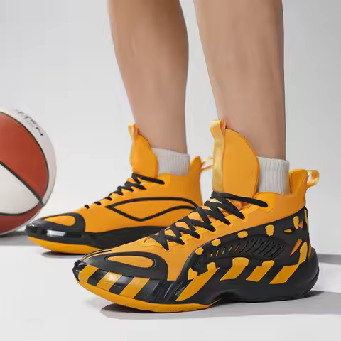 2026 Men's basketball shoes, basketball court specific sneakers, anti slip grip, stable support, men