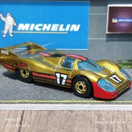 Hot Wheels The Hot Ones Porsche 917LH iron base
