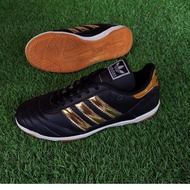 On Gum leather futsal shoes