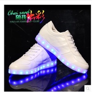 2016 New Shoes Simulation LED Shoes Women''s Fashion Sneakers