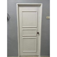 WAINSCOTING (WC) DIY PINTU