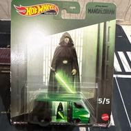 Hot Wheels Star Wars Mandalorian 66 Dodge A100