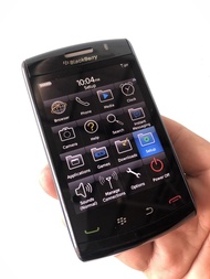 Blackberry Storm2 9550