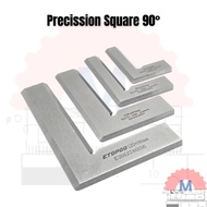 SIKU 90 degree precision square ruler