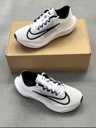 Nike Zoom Fly 5 長跑跑步鞋 男款 白黑色