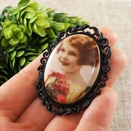 Porcelain Cameo Retro Girl Photo Portrait Black Oval Brooch Pin Woman Jewelry
