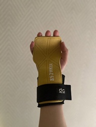 852HKER Gym Grips palm健身舉重運動護手套