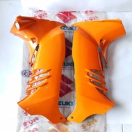 Inner Wing COVER TEBENG In LEGSIL LEGSHIELD SET Left Right ORANGE Color SUZUKI SHOGUN 125 R ORIGINAL ORIGINAL ORIGINAL SGP