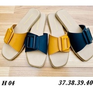 Yong H04 sandals