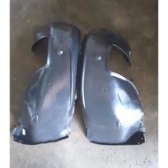 BMW E39 5 SERIES FRONT FENDER LINER WHEEL ARCH DAUN PISANG