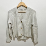 Uniqlo Souffle Yarn Cardigan (KEEP)