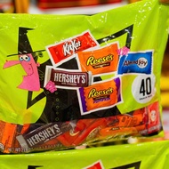 Chocolate Kitkat/ Reese's Cup/ Almond Joy/ Hershey's/ Reese's