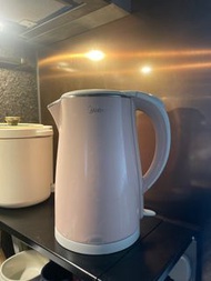 Midea 美的 粉紅色 電熱水壺 Kettle