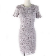 全新未使用BURBERRY LONDON LONDON 3929594 純棉蕾絲短袖連身裙，淺灰色，36 碼，正品，女款，可愛又值得推薦
