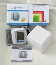 Wrist Blood Pressure Monitor (CK-102S) 手腕式電子血壓計 (100% new)