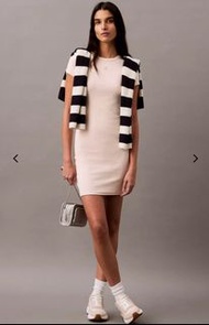 (加拿大代購 需預訂 有單有紙袋) Calvin Klein CK tee t-shirt T恤 tee恤 anson lo cap 帽 漁夫帽 帽 hat 牛仔漁夫帽 恤衫 衫 上身 top 女裝 