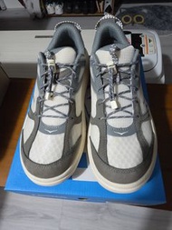 HOKA U BONDI B3LS US10