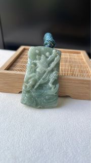 天然翡翠A玉大件厚裝關公承龍吊墜