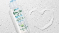 Nước tẩy trang siêu cấp ẩm Simple Water Boost Micellar Water 400ml