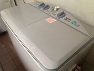 三洋 雙槽 10KG 洗衣機
