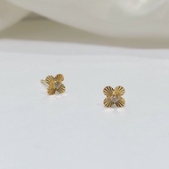Made In Japan 18K Gold Four-Leaf Clover Natural Real Diamond Earrings 24 Hours Shipment Let You Rece
