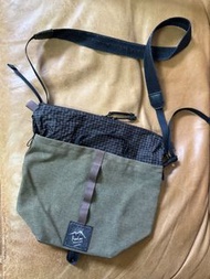 Rawlow mountain works tabitibi 戶外斜咩袋