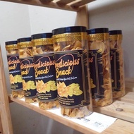 Aneka Kerepek in da Houz