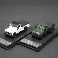 Master 1/64 Land Rover Defender Land Rover Defender Pickup Truck Alloy Toy Car Model