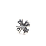 【5積分】成色極佳▼鉻心 (CHROME HEARTS) 2號 CH PLS DIA CH Plus 耳環 925 純銀 1顆鑽石 單隻耳環 重量0.4克 男女通用配件
