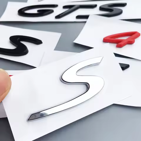 Top Quality 3D Car Letter Rear Trunk Logo Emblem Badge for Cayenne Panamera Carrera targa Cayman Tay