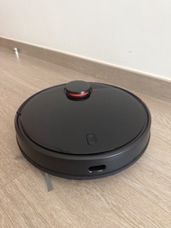 小米 Xiaomi 掃地機械人吸塵機配充電座及配件