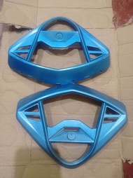 kaper lis speedometer xeon karbu warna biru