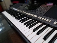 山葉YAMAHA psr -S770專業電子手提式鋼琴（有使用痕跡，但功能完全正常，甜甜價😋