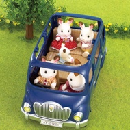 【car series〈navy blue〉7-seater★Sylvanian Families】Japan〈Drive family wagon together〉 Car, Wagon, Camper, Camping Outdoor, exploration, leisureシルバニア 車 ネイビー
