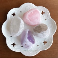 Emma's Straw Egg Dragon Prophet Stone Window Crystal Mochi