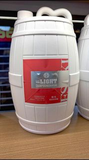 歡迎自取 E-saki 紫光洗頭水 紫光舒緩潔淨露 洗頭水 洗髮精 4000ml 美髮店專用 業務用 公司貨 台灣製 esaki