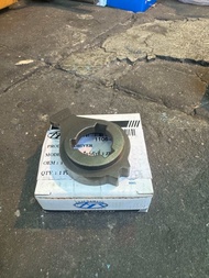 ตัวเข้าเกียร์ ZF270 ตัวที่2 YAMATO 1106-0010