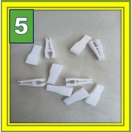 Fuse puller tool for removing fuses / fuse puller