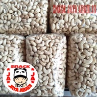 1KG Super Sulawesi Raw Cashew Nuts / Super Mint Raw Cashew Nuts
