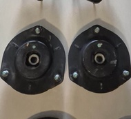 เบ้าโช๊ค แท้ camry acv40-41 ปี2006-2011 มือสอง used