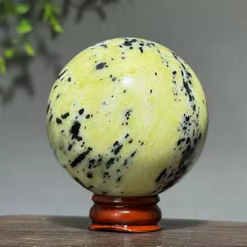 Natural Mineral King Of Medicine Stone Ball Quartz Home Decoration Spiritual Meditation Therapy Mass