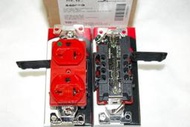 美國庫柏Cooper AH8400RD (紅) 醫療級插座 2P+E 250V 20A NEMA 6-20R(220V)
