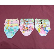 Girls' panties size XXL contents 3