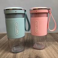 全新  一品夫人健康搖搖杯 500ml 隨行杯 隨身果汁機（一個）