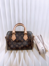 (尖沙咀門市💖) Lv speedy 20 老花奶茶色肩帶